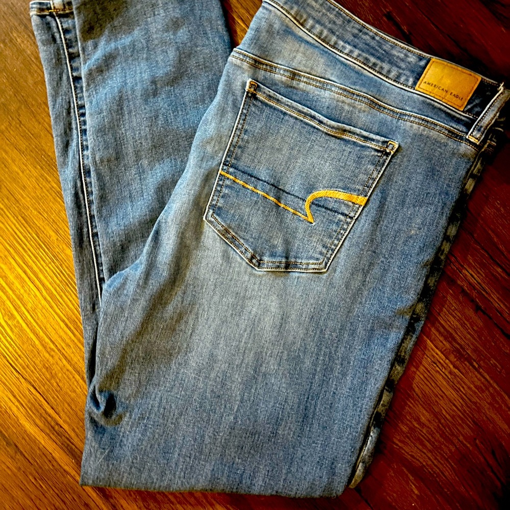 20 Long American Eagle Next Level Stretch Skinny Jeans Medium Wash